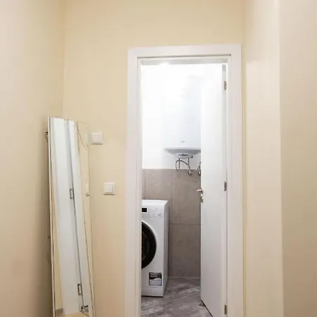 под наем във кв витоша Appartamento *
